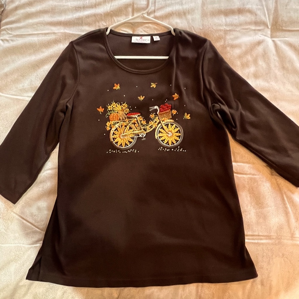 QUACKER FACTORY- Embroidered FALL Holiday Top.